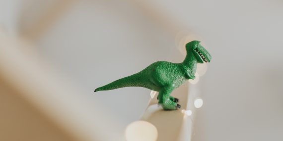 DInosaurus galletas imitación marca riesgo confusión competencia desleal demanda desestimada